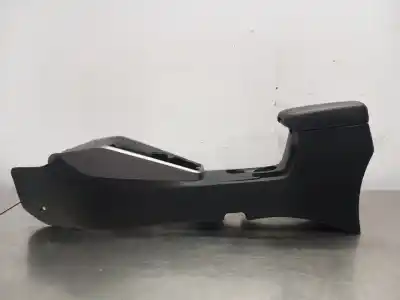 Pezzo di ricambio per auto di seconda mano bracciolo centrale per kia stonic (ybcuv) black edition riferimenti oem iam   n2.z1.11.6.2