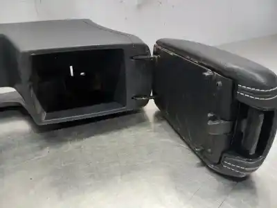 Pezzo di ricambio per auto di seconda mano bracciolo centrale per kia stonic (ybcuv) black edition riferimenti oem iam   n2.z1.11.6.2