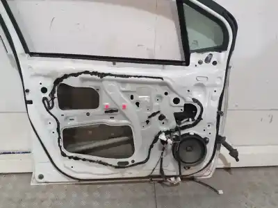 Second-hand car spare part left front door for toyota yaris active oem iam references   n5.z1.3.23.a