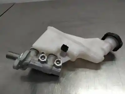 Автозапчасти б/у тормозной насос за kia stonic (ybcuv) black edition ссылки oem iam   n2.z1.18.3.1