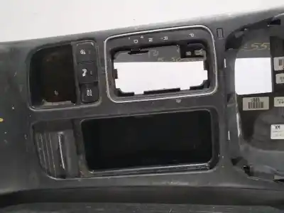 Автозапчасти б/у ЦЕНТРАЛЬНЫЙ ПОДЛОКОТНИК за KIA SORENTO Emotion 4WD ссылки OEM IAM   