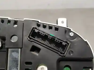 Peça sobressalente para automóvel em segunda mão quadrante por kia sorento emotion 4wd referências oem iam 940192p081  
