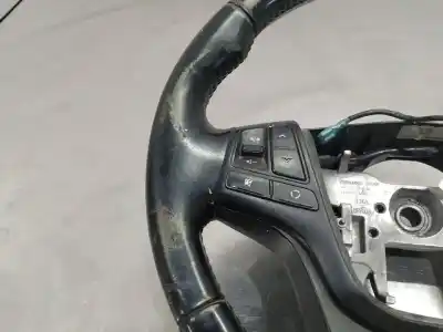 Second-hand car spare part steering wheel for kia sorento emotion 4wd oem iam references 561302p100