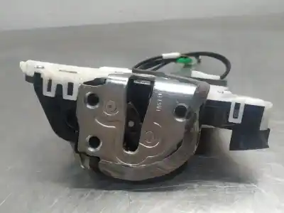 Second-hand car spare part front right door lock for toyota yaris active oem iam references   n1.z1.26 3 bajo