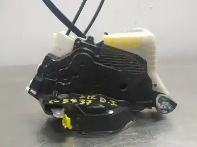 Second-hand car spare part left front door lock for toyota yaris active oem iam references   n1.z1.25.2.b