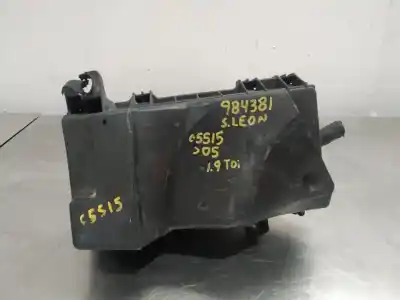 Автозапчастина б/у повітряний фільтр для seat leon (1m1) last edition посилання на oem iam 1j0129607ae  n2.z1.deposito.1 Автозапчастина б/у повітряний фільтр для seat leon (1m1) last edition посилання на oem iam 1j0129607ae  n2.z1.deposito.1
