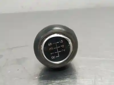 Second-hand car spare part gear lever knob for mazda 3 lim. () style oem iam references   n2.z1.4.41