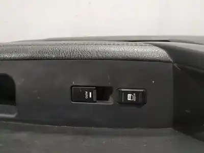 Автозапчастина б/у обработка передніх правіх дверей для kia sorento emotion 4wd посилання на oem iam   n1.z1.escalera.b