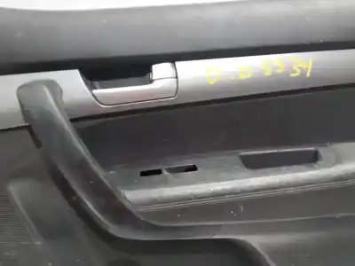 Pezzo di ricambio per auto di seconda mano rivestimento porta anteriore destro per kia sorento emotion 4wd riferimenti oem iam 