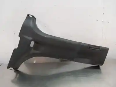 Pezzo di ricambio per auto di seconda mano modanatura anteriore per kia sorento emotion 4wd riferimenti oem iam   n2.z1.38.3.2