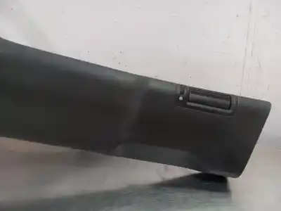 Pezzo di ricambio per auto di seconda mano modanatura anteriore per kia sorento emotion 4wd riferimenti oem iam   n2.z1.38.3.2