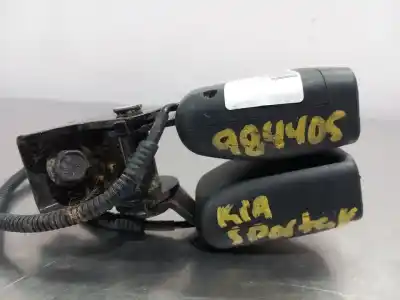 Recambio de automóvil de segunda mano de ENGANCHE CINTURON TRASERO CENTRAL para KIA SPORTAGE Basic 4x2 referencias OEM IAM 1K06897211  