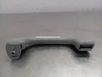 Second-hand car spare part right front handle for kia sorento emotion 4wd oem iam references   n2.z1.4.37