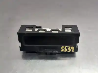 Recambio de automóvil de segunda mano de PANTALLA MULTIFUNCION para RENAULT MEGANE II BERLINA 5P Confort Dynamique referencias OEM IAM 8200350498  