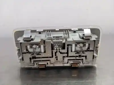 Peça sobressalente para automóvel em segunda mão luz interior por toyota yaris active referências oem iam 812600d070