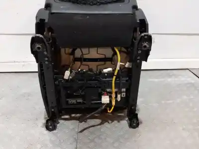Peça sobressalente para automóvel em segunda mão assento dianteiro esquerdo por kia sorento emotion 4wd referências oem iam   n2.z2.pasillo.2.f1