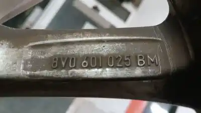 Recambio de automóvil de segunda mano de JUEGO LLANTAS para AUDI A3 SPORTBACK (8VA) Ambition 125 CV / 92 KW referencias OEM IAM 8V0601025BM  