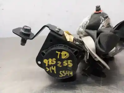 Peça sobressalente para automóvel em segunda mão CINTO DE SEGURANÇA TRASEIRO DIREITO por KIA SPORTAGE  Referências OEM IAM 898203U200  N1.Z2.CINTU.15