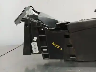 Pezzo di ricambio per auto di seconda mano bracciolo centrale per ford focus lim. (cb8) sport riferimenti oem iam   n1.z2.11.10.2