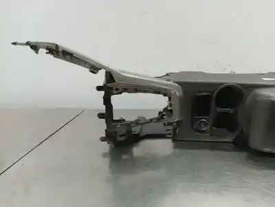 Pezzo di ricambio per auto di seconda mano bracciolo centrale per ford focus lim. (cb8) sport riferimenti oem iam   n1.z2.11.10.2