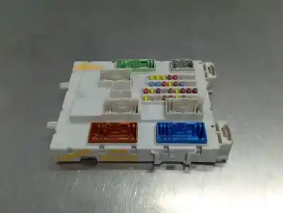Peça sobressalente para automóvel em segunda mão caixa de fusíveis e relés por ford focus lim. (cb8) sport referências oem iam cv6t14a073bj dv6t14a073bj