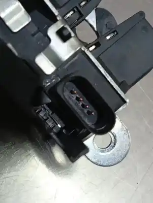 Pièce détachée automobile d'occasion COFFRE / SERRURE DE PORTE pour VOLKSWAGEN GOLF V BERLINA (1K1)  Références OEM IAM   