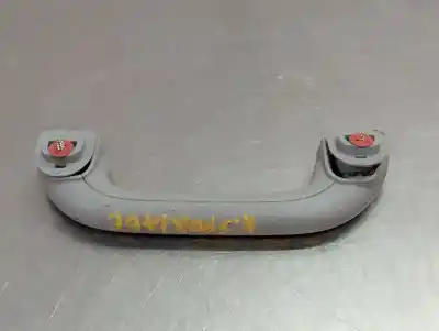 Peça sobressalente para automóvel em segunda mão puxador dianteiro direito por kia sportage emotion 4x2 referências oem iam 