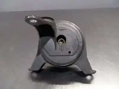 Second-hand car spare part engine support for opel meriva b monospace (s10) 1.7 cdti (75) oem iam references   n1.z2.6.10.5