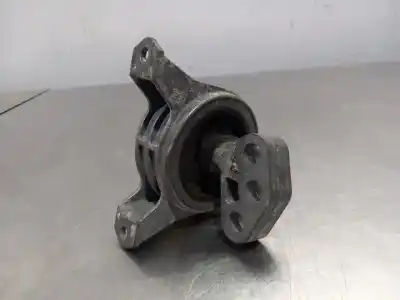 Second-hand car spare part engine support for opel meriva b monospace (s10) 1.7 cdti (75) oem iam references   n1.z2.6.10.5