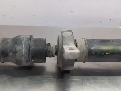 Pezzo di ricambio per auto di seconda mano trasmissione centrale per kia sorento emotion 4wd riferimenti oem iam 493002p500 2611403620 0000025224