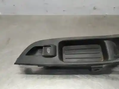 Peça sobressalente para automóvel em segunda mão botão / interruptor elevador vidro dianteiro direito por ford focus lim. (cb8) sport referências oem iam bm51a240a40adw