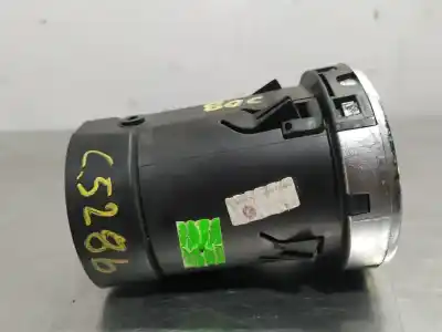 Second-hand car spare part air ventilation grille for peugeot 308 sw premium oem iam references 9658515377