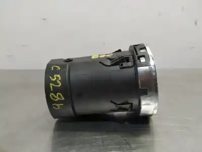 Second-hand car spare part air ventilation grille for peugeot 308 sw premium oem iam references 9658515377