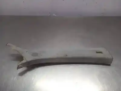 Peça sobressalente para automóvel em segunda mão molduras frontais por audi a3 sportback (8va) ambiente 122 cv / 90 kw referências oem iam 8v0867234