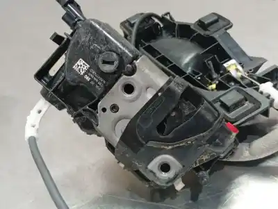 Peça sobressalente para automóvel em segunda mão fechadura da porta traseira direita por peugeot 3008 active referências oem iam   n1.z1.28.3.a