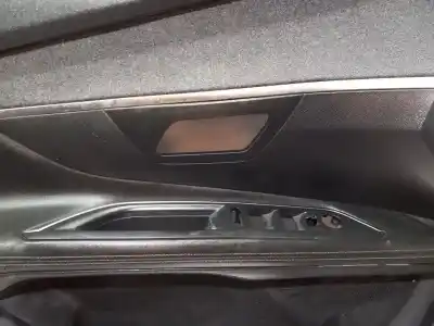 Pezzo di ricambio per auto di seconda mano rivestimento porta anteriore sinistro per peugeot 3008 active riferimenti oem iam 9810511977