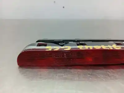 Pièce détachée automobile d'occasion feu de frein central pour citroen c5 berlina premier références oem iam 38260002