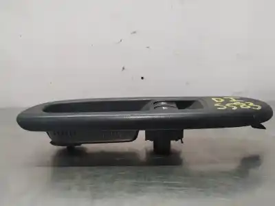 Pezzo di ricambio per auto di seconda mano interruttore alzacristalli anteriore sinistro per renault clio ii fase ii (b/cb0) pack authentique 58 cv / 43 kw riferimenti oem iam 8200084003e1  n1.z1.17.5.m
