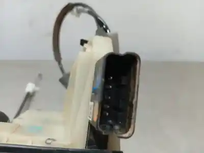 Peça sobressalente para automóvel em segunda mão Fechadura Da Porta Traseira Direita por PEUGEOT 208 Allure Referências OEM IAM   N1.Z1.28.3.A