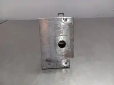 Автозапчастина б/у передня накідка шасі для citroen ds5 sport посилання на oem iam   n2.z1.35.2.2 Автозапчастина б/у передня накідка шасі для citroen ds5 sport посилання на oem iam   n2.z1.35.2.2