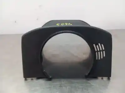 Peça sobressalente para automóvel em segunda mão molduras frontais por peugeot 208 allure referências oem iam 9673915477