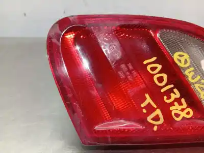İkinci el araba yedek parçası IÇ SAG KUYRUK LAMBASI için MERCEDES-BENZ CLASE CLK (W208) CABRIO 320 (208.465) 218 CV / 160 KW OEM IAM referansları 2088200664  