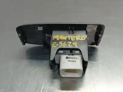 Peça sobressalente para automóvel em segunda mão BOTÃO / INTERRUPTOR ELEVADOR VIDRO TRASEIRO DIREITO por MITSUBISHI MONTERO (V60/V70)  Referências OEM IAM MR445659  N1.Z1.15.5