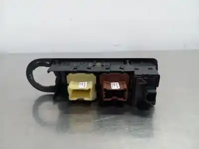 Second-hand car spare part left front power window switch for renault captur adventure oem iam references 254118722r 254113300r  n1.z1.17.5.m