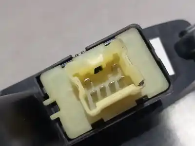 Автозапчасти б/у управление задними левыми стеклами за renault captur adventure ссылки oem iam 829614619r  n1.z1.18.3