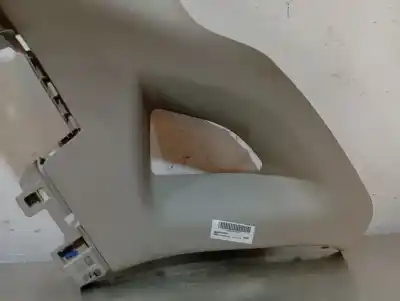 Peça sobressalente para automóvel em segunda mão molduras traseiras por renault captur adventure referências oem iam   n2.z1.38.1.3