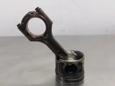 Second-hand car spare part piston for kia sorento emotion 4wd oem iam references   n2.z1.11.3.3