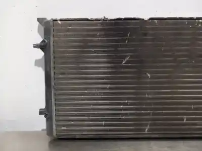 Pezzo di ricambio per auto di seconda mano radiatore d acqua per volkswagen caddy ka/kb (2k) furg. 69 cv / 51 kw riferimenti oem iam 1k0121251p  n2.z1.42.2.3