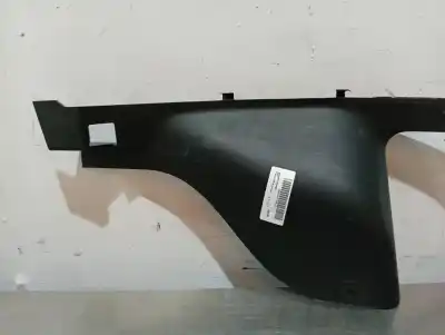 Автозапчастина б/у задні модинги для renault captur adventure посилання на oem iam   n2.z1.38.1.3