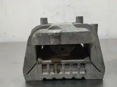 Second-hand car spare part engine support for volkswagen passat b7 (362) 2.0 tdi oem iam references 1k0199262  n1.z2 6.10.3